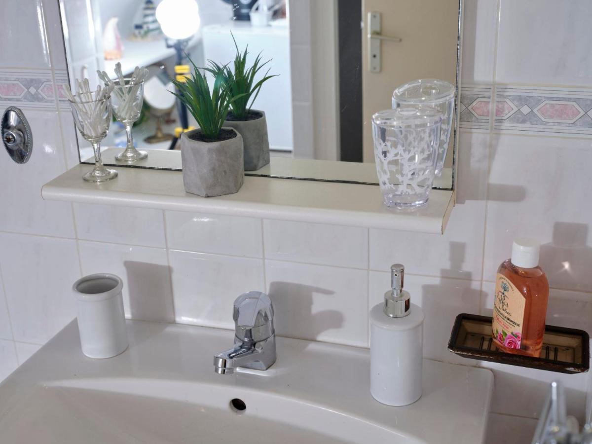 Les Roses Bed & Breakfast Santec Bagian luar foto