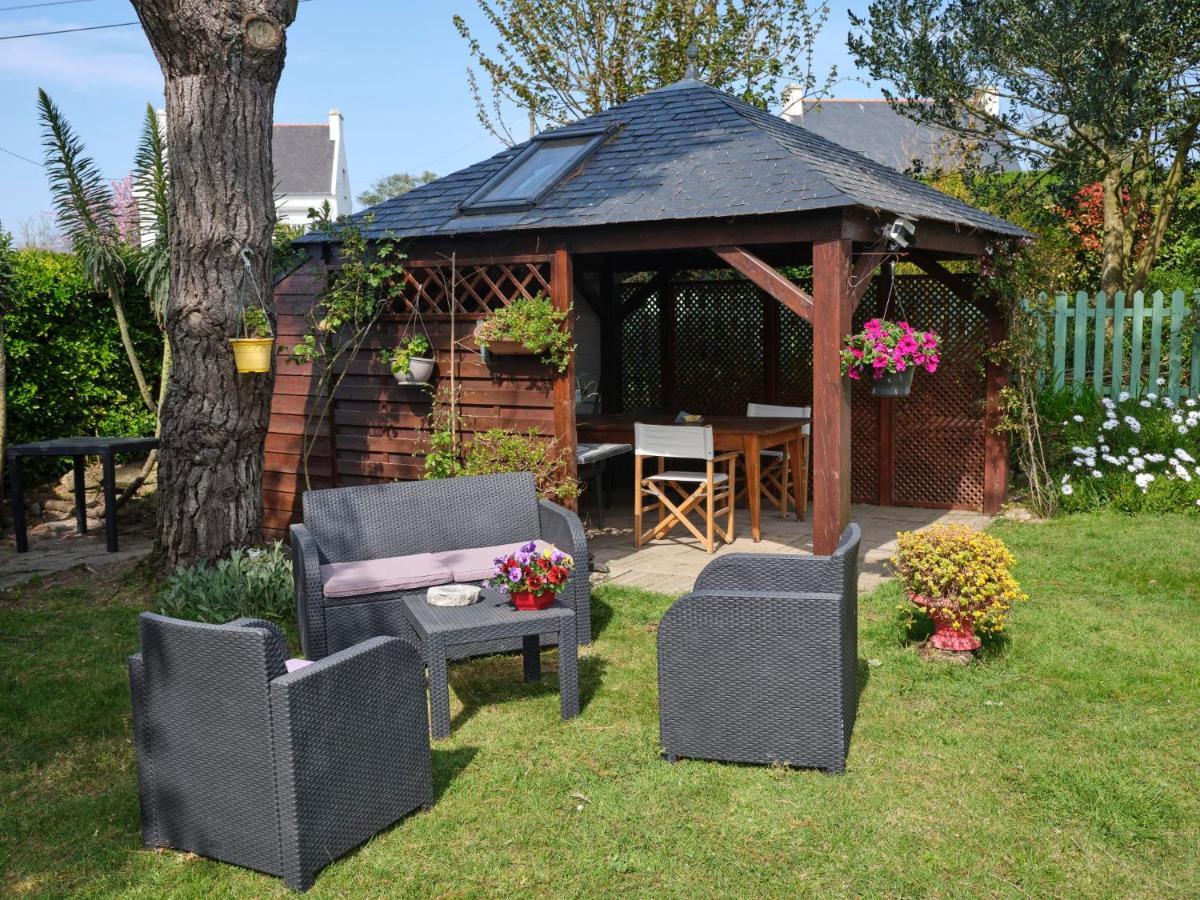 Les Roses Bed & Breakfast Santec Bagian luar foto