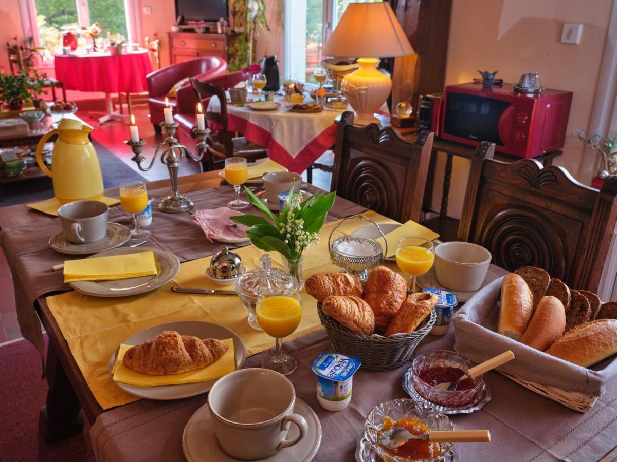 Les Roses Bed & Breakfast Santec Bagian luar foto